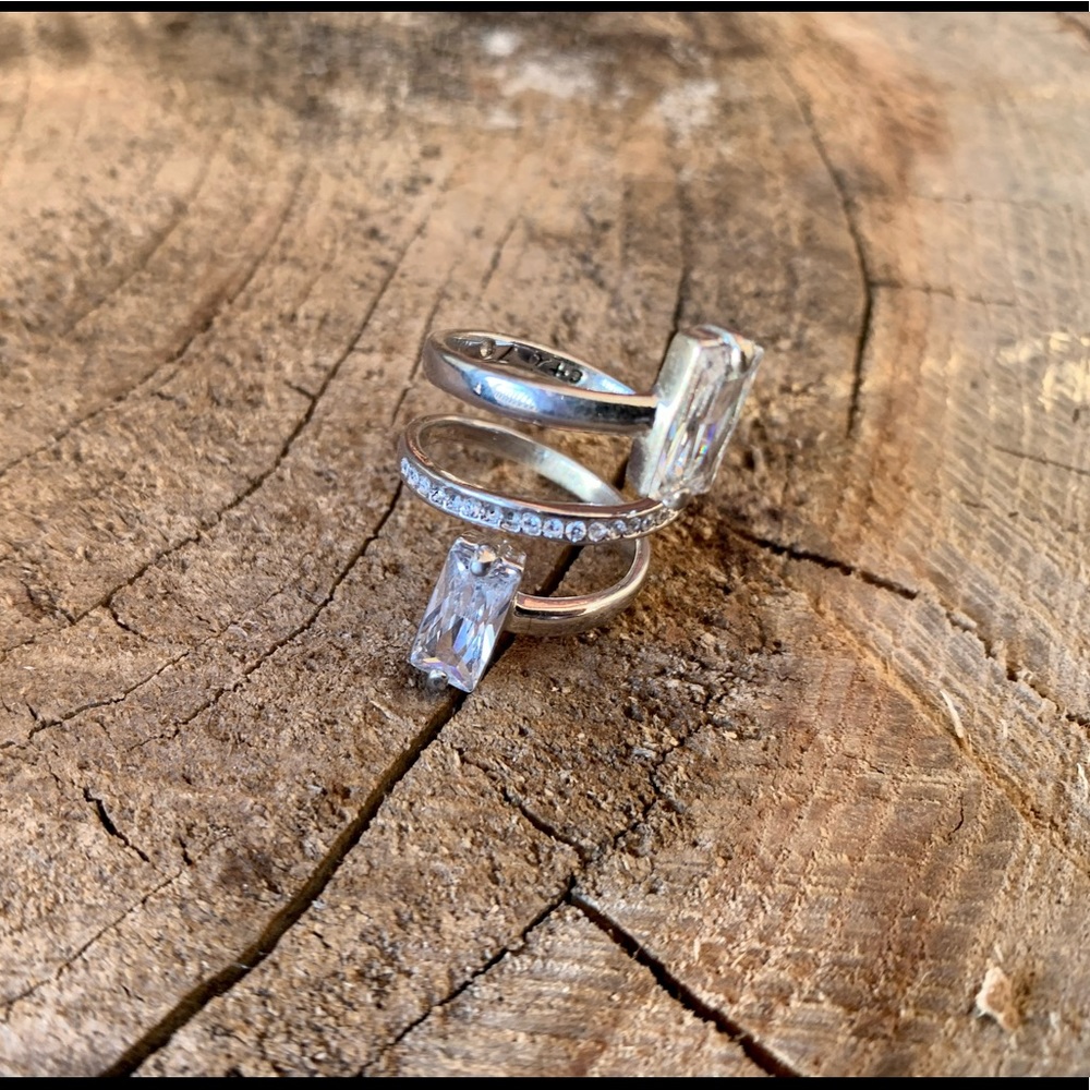 Chloe + Isabel Spiral Wrap Ring